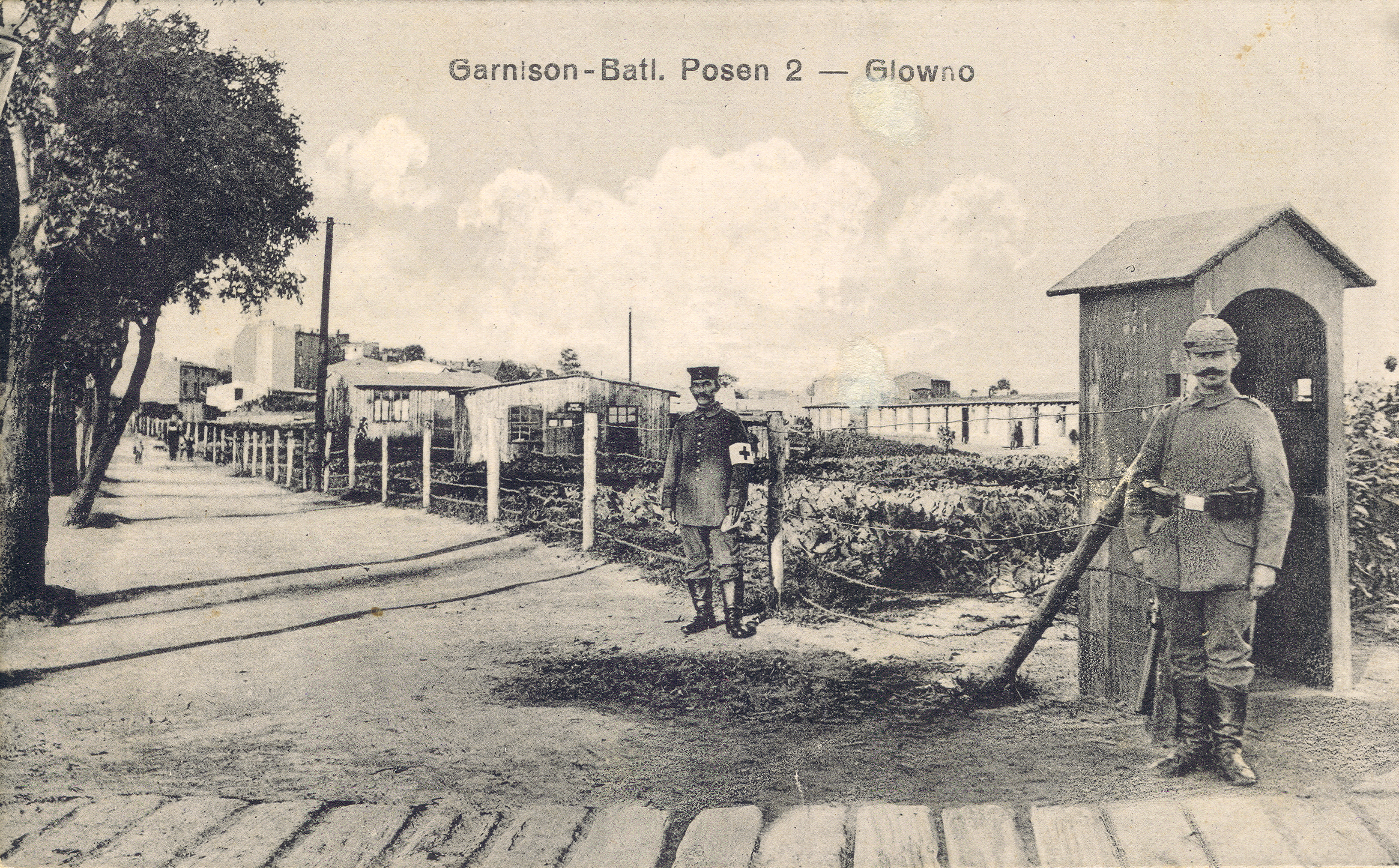 Garnison-Batl. Posen 2 – Glowno. Garnizon – batalion Poznań 2 – Główno. Jednoobrazkowa karta pocztowa z ok. 1916 roku. Ze zbiorów Biblioteki Uniwersyteckiej w Poznaniu